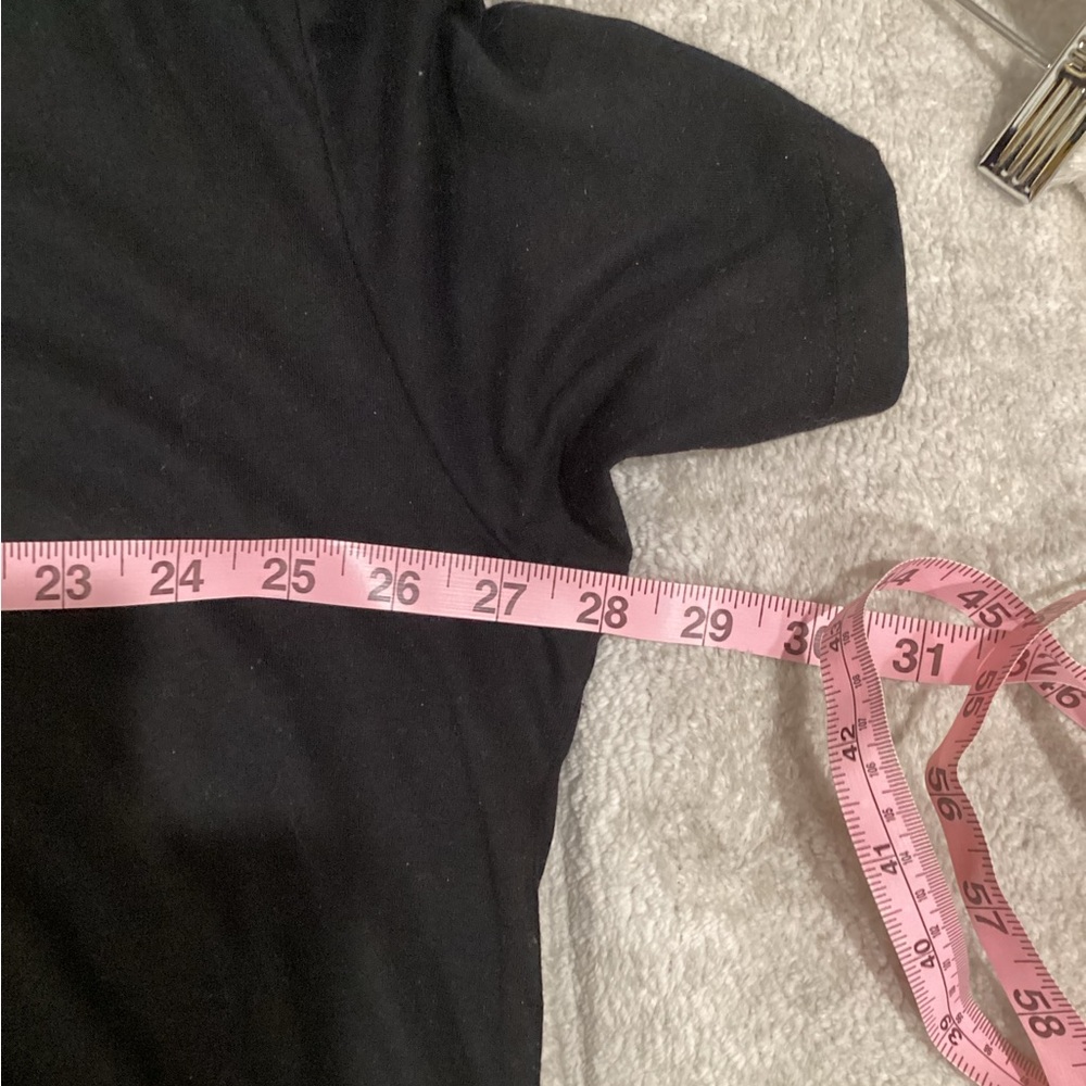 EUC - Worn Once - Torrid Black Schitt's Creek Graphic Tee - Sz 0!! - Picture 2 of 7